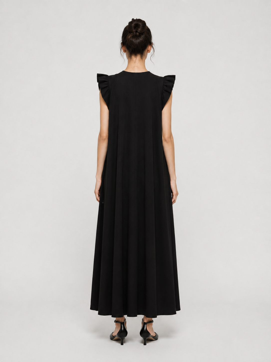 Black Ruffle Cap-Sleeve Trapeze Maxi Dress